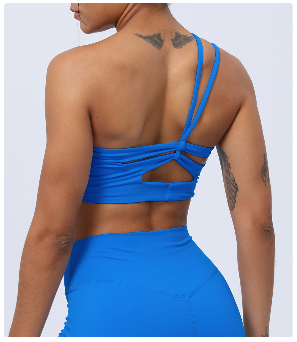 Asymmetric Fitness Top Style and Originality