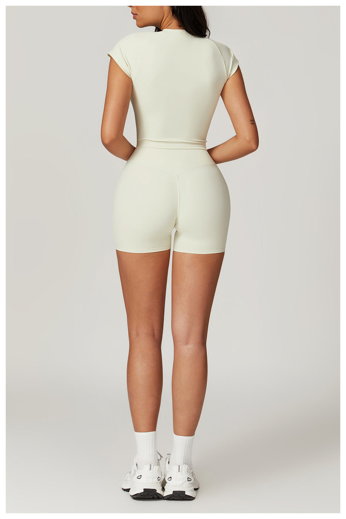 cross waist t-shirt and shorts