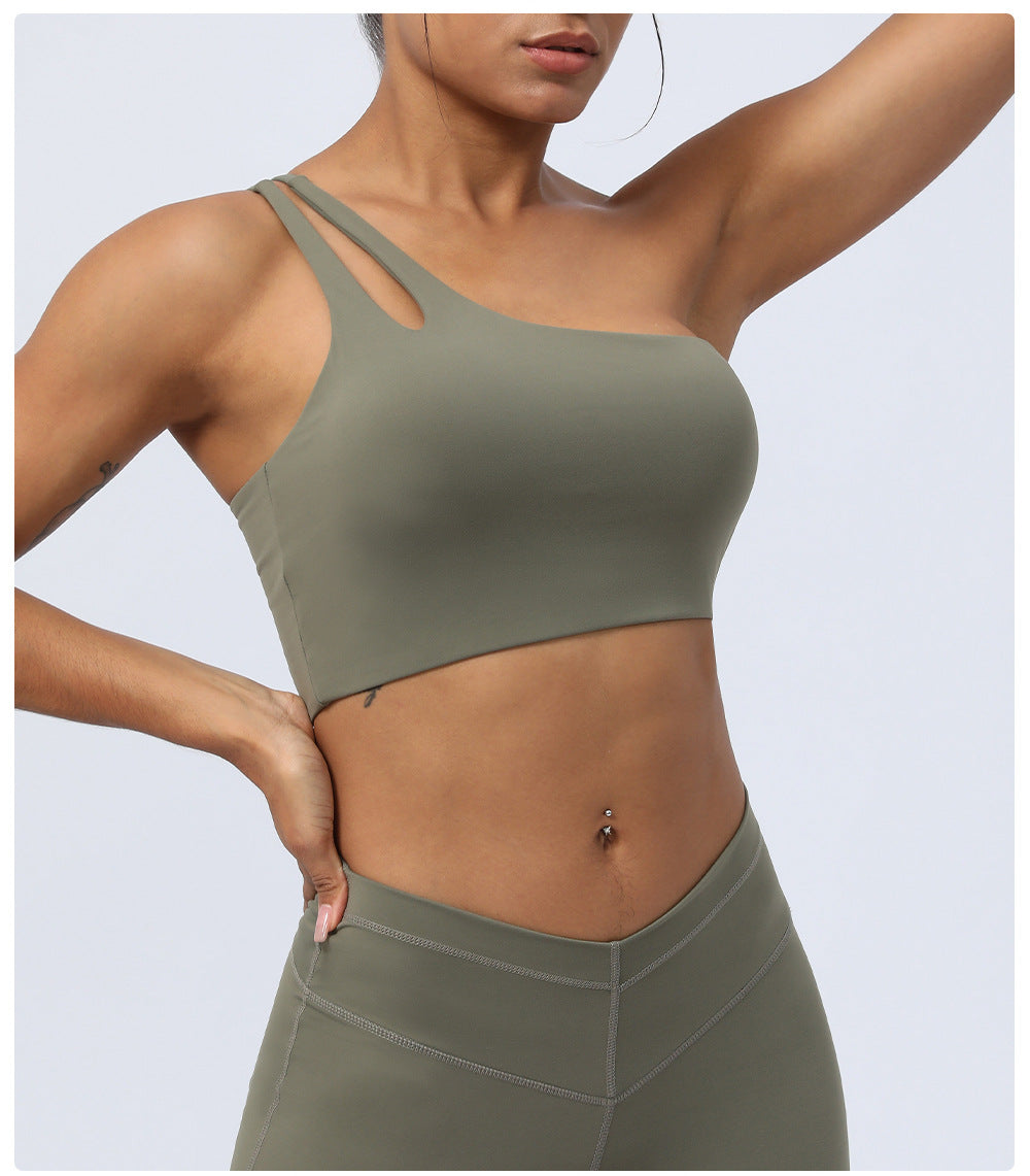 Asymmetric Fitness Top Style and Originality