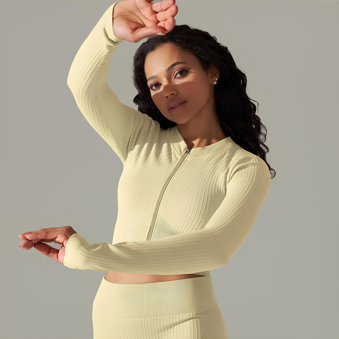 Long Sleeve Top with Closure Active