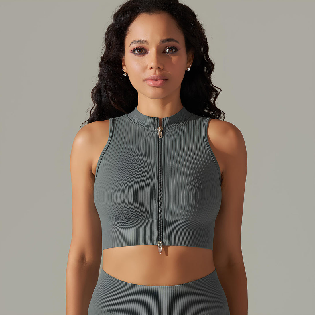 Sleeveless Top with Closure Active