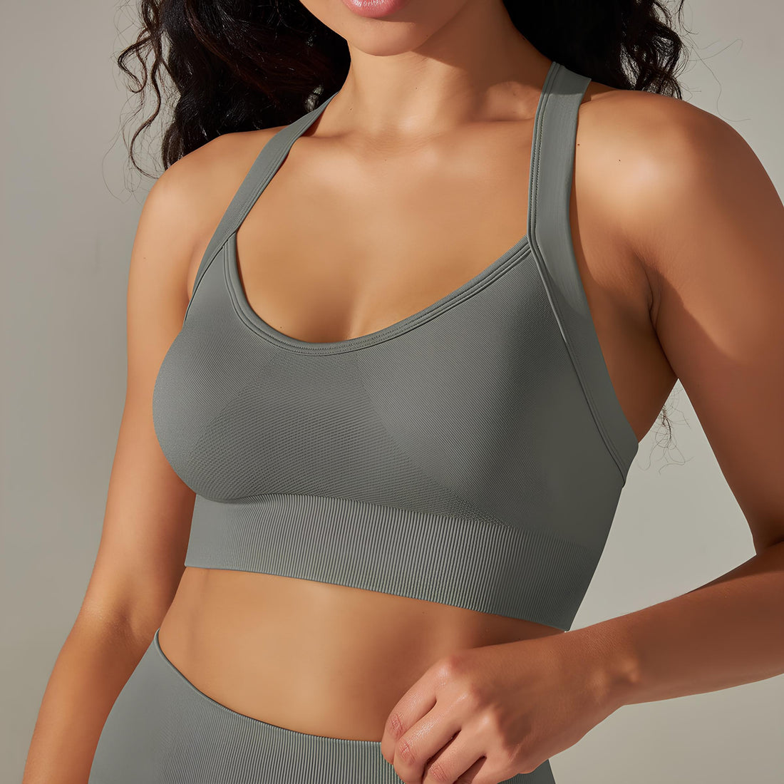 Twisted Seamless GymGlow Top